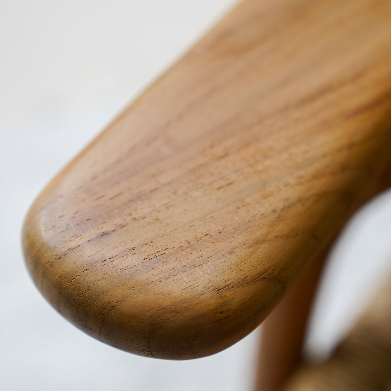 Zara Rattan Dining Chair with Armrest - Artizun Ltd