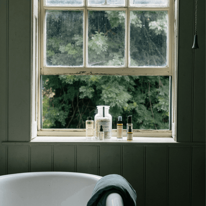 Calming Bath and Shower Oil with Roman Chamomile